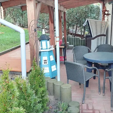 Bungalowpark Zinglingsberg By Rujana ビンツ